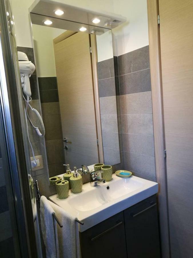 B&B Fratelli Nicoli โรม ภายนอก รูปภาพ
